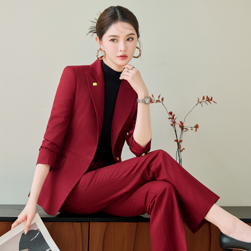 Red Suit Set for Women, Autumn - Women'S Red Formal Wear recension och pris