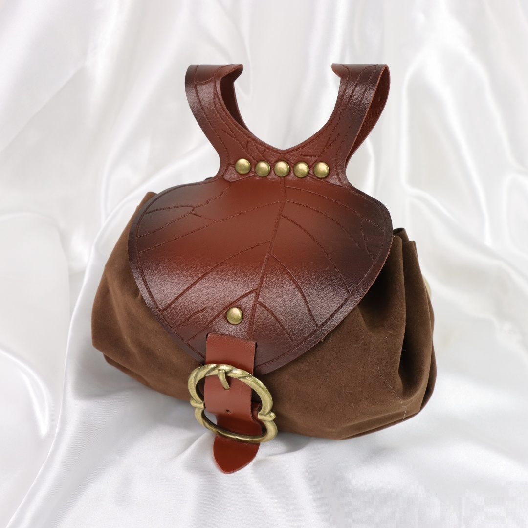 Halloween Medieval Leaf Shape  - Womens Suit recension och pris